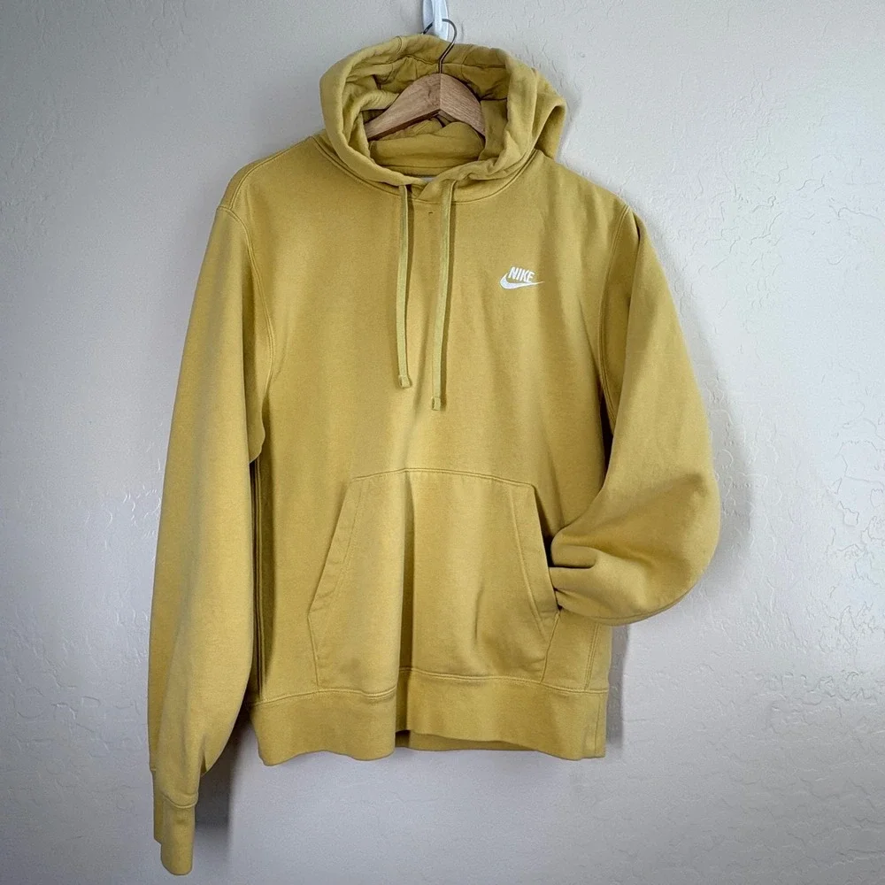 Nike Hoodie Mens Mustard Yellow Pullover Sweatshirt Logo Embroidered‎ Casual